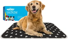 The Green Pet Shop Cool Pet Pad - Large, Disneys Mickey & Minnie Mouse - Self-Cooling, Pressure Activated Mat for Dogs & Cats from 0-8 lbs - Non-Toxic Gel, No Water Needed